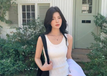 Chester Charles: Top xu hướng thời trang với công thức phối đồ, mang phong cách xuân hè được tìm kiếm 2026