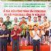 Gắn biển công trình sân pickleball ở nhà máy Super Phốt phát Long Thành