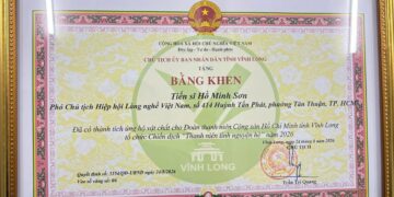 Ông Hồ Minh Sơn vinh dự tiếp tục nhận bằng khen của Chủ tịch UBND tỉnh Vĩnh Long